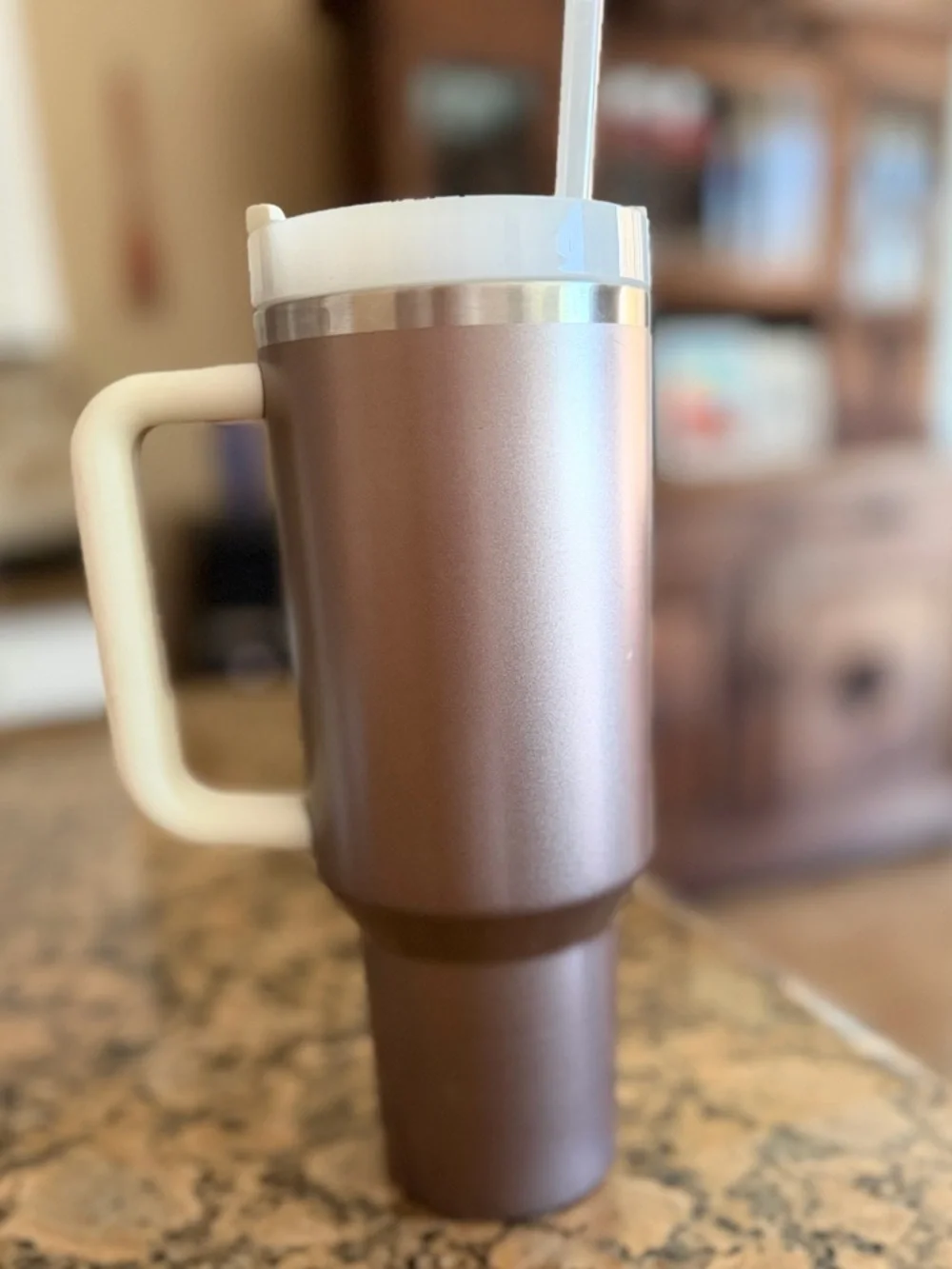 Stanley Quencher H2.O flowstate tumbler in rose quartz 40 floz - Picture 6 of 11